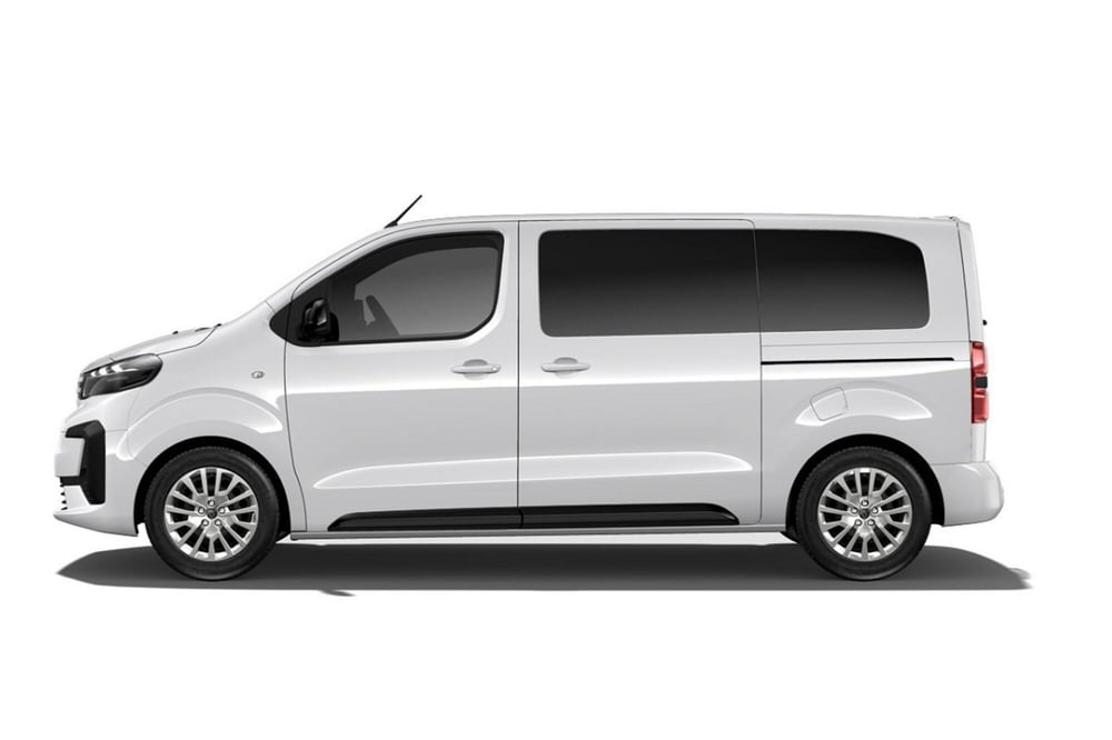 Peugeot Traveller nuova a Varese (3)