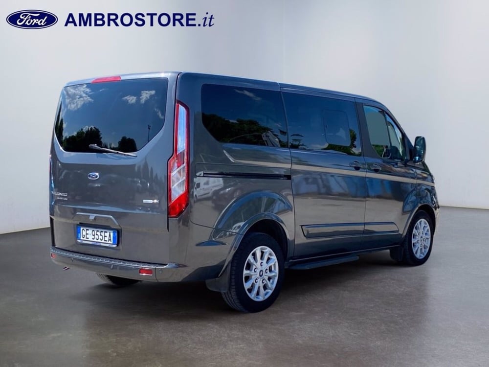 Ford Tourneo Custom usata a Milano (5)