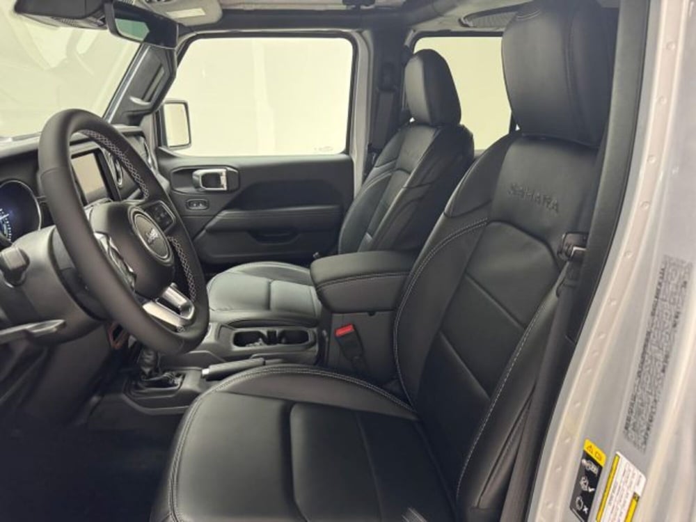 Jeep Wrangler Unlimited nuova a Biella (16)