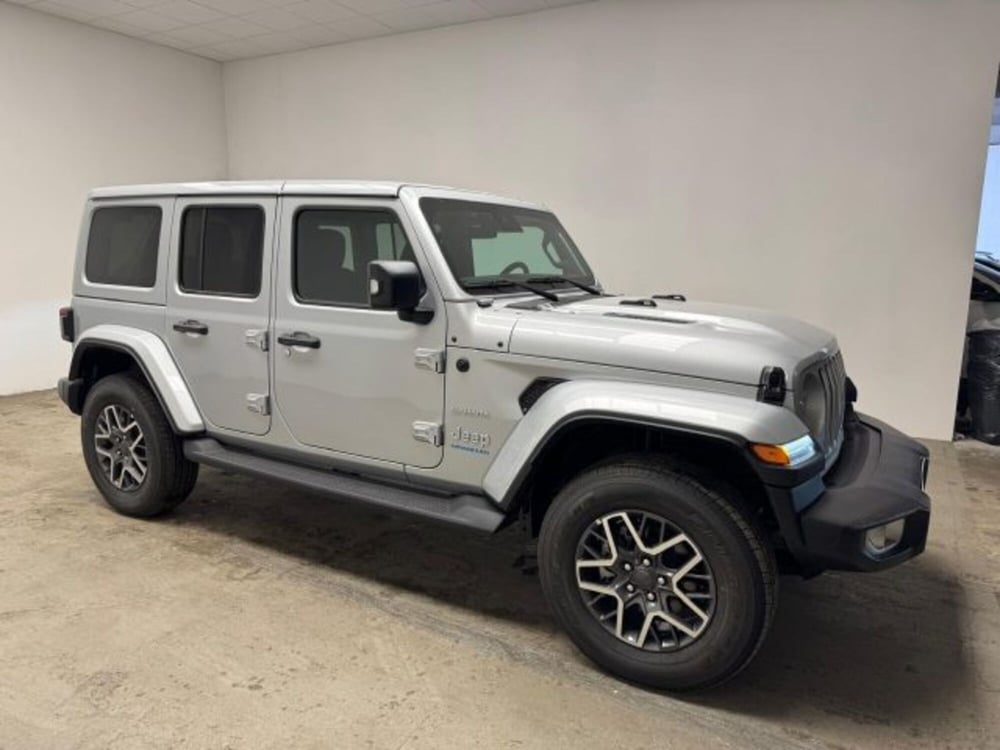 Jeep Wrangler Unlimited nuova a Biella (7)