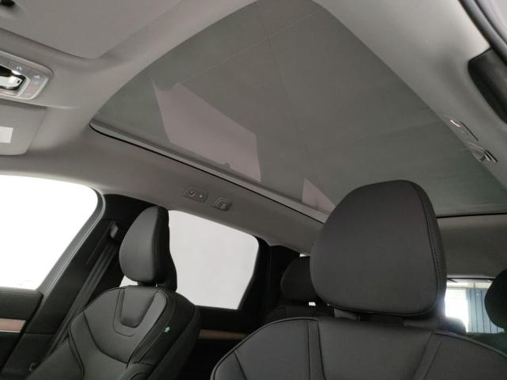 Volvo EX90 usata a Modena (14)