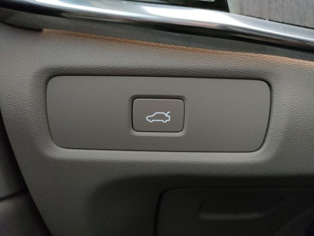 Volvo V90 Cross Country usata a Modena (13)
