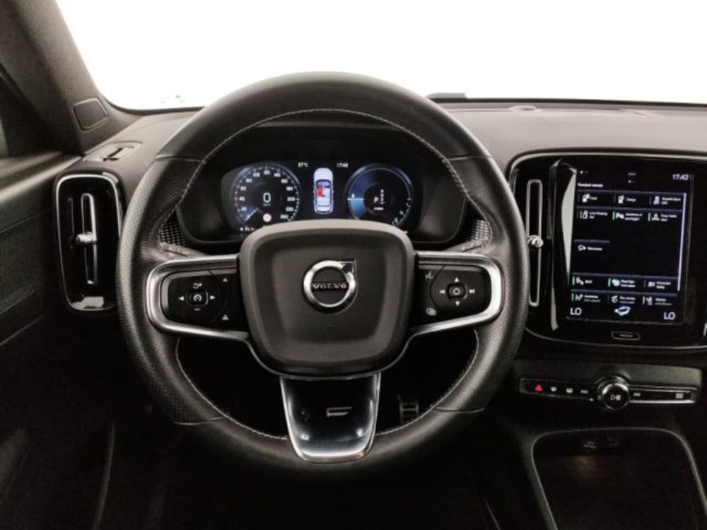 Volvo XC40 usata a Modena (13)