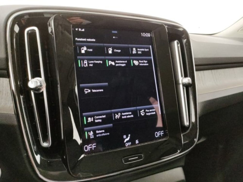 Volvo XC40 usata a Modena (18)