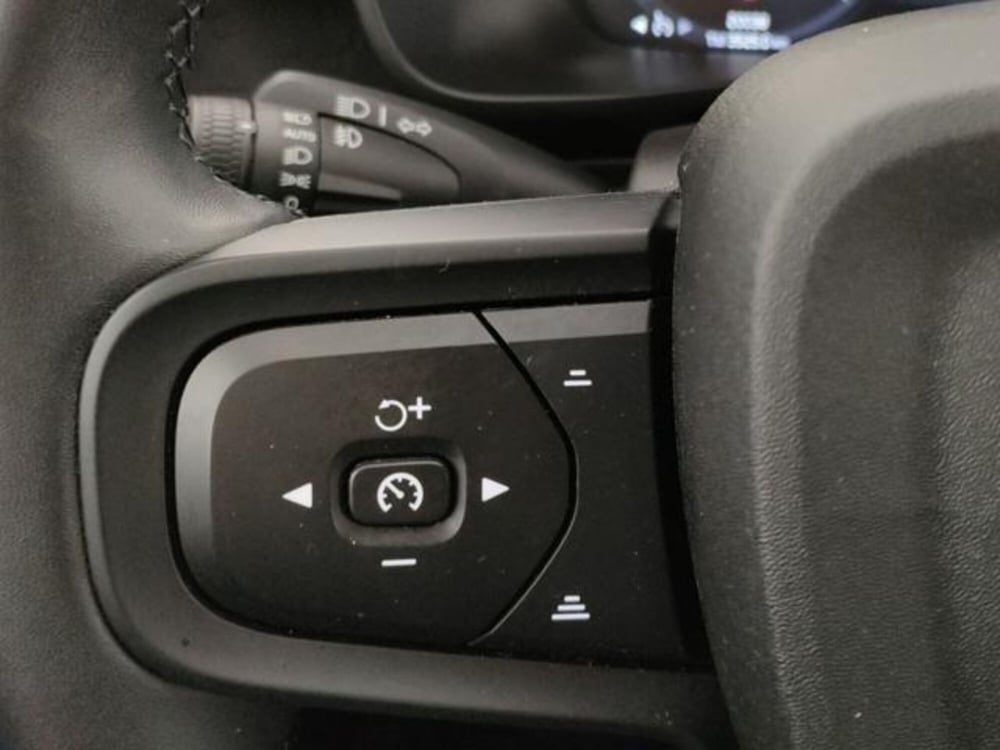 Volvo XC40 usata a Modena (15)