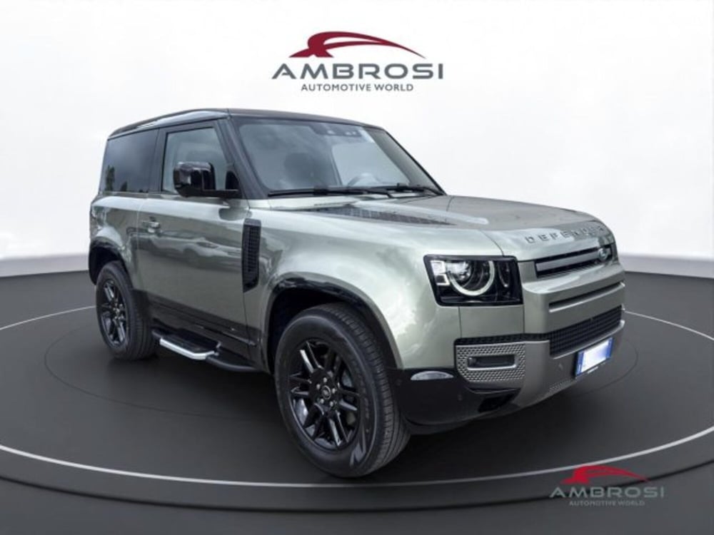 Land Rover Defender nuova a Perugia (2)