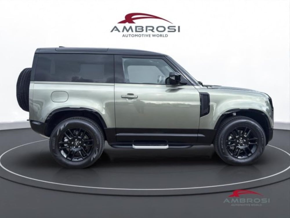Land Rover Defender nuova a Perugia (5)