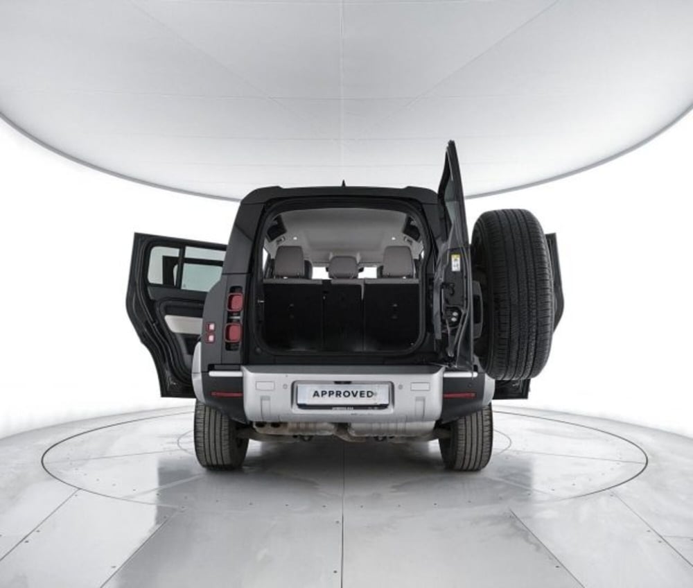 Land Rover Defender usata a Perugia (12)