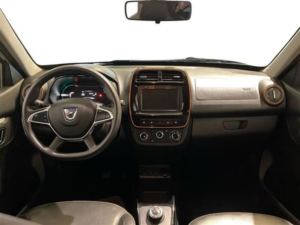 Dacia Spring usata a Como (9)