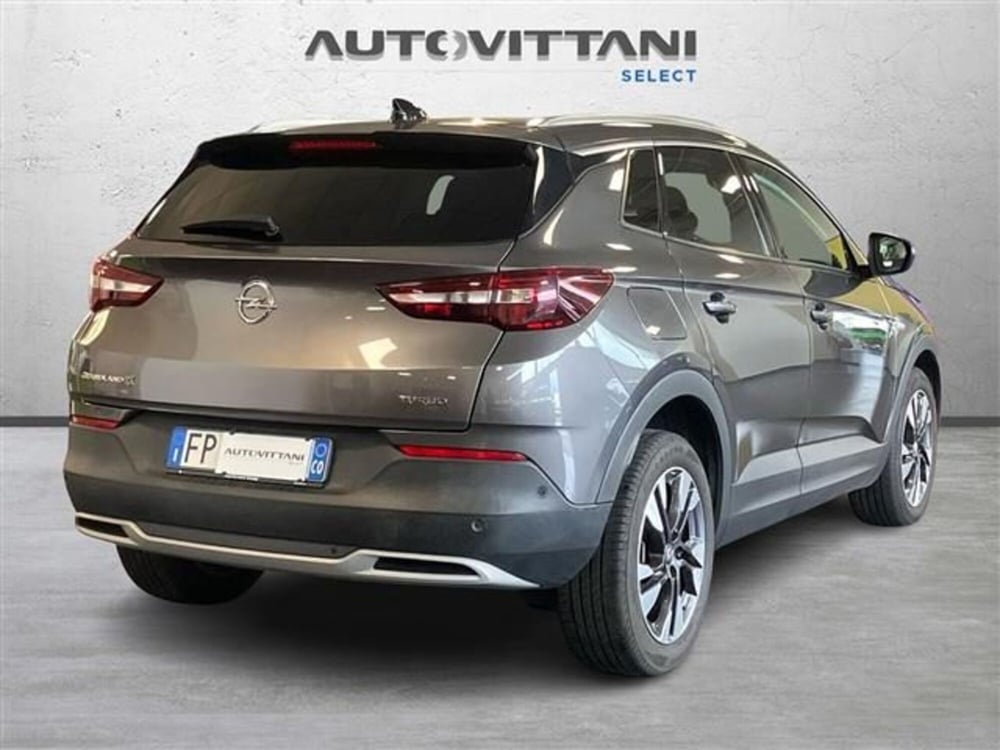 Opel Grandland X usata a Como (3)