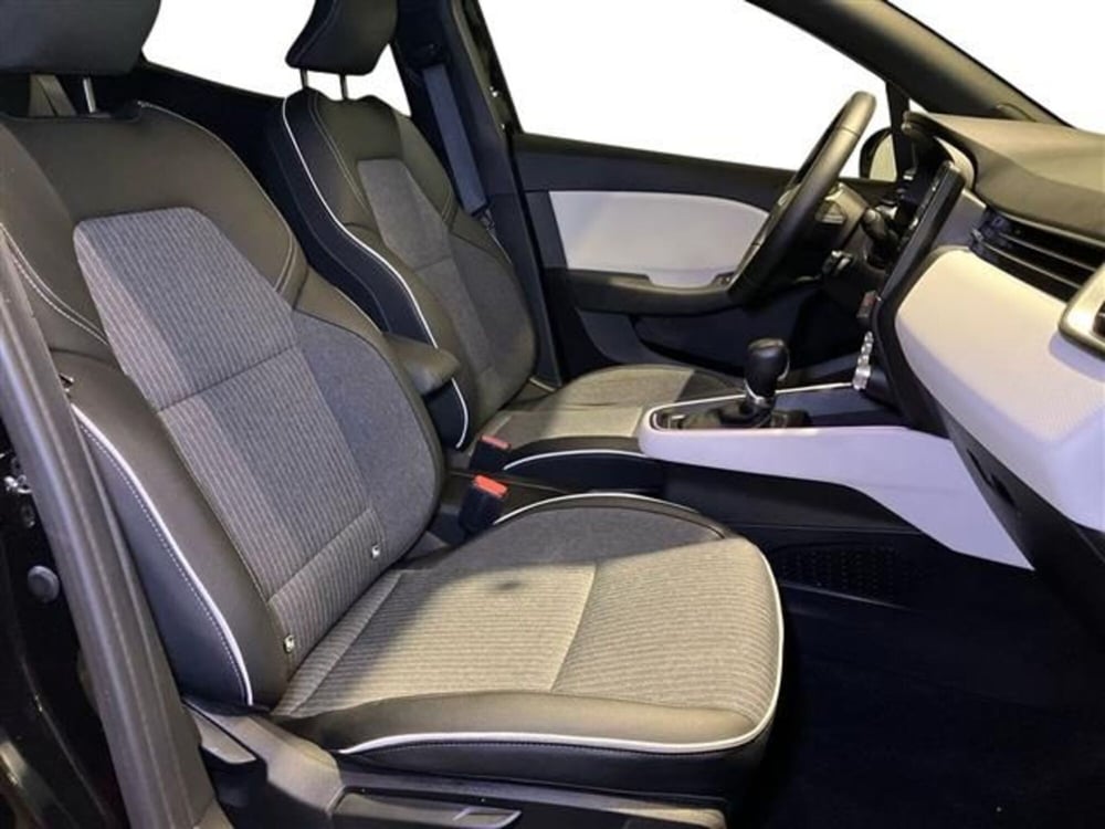 Renault Clio usata a Como (11)