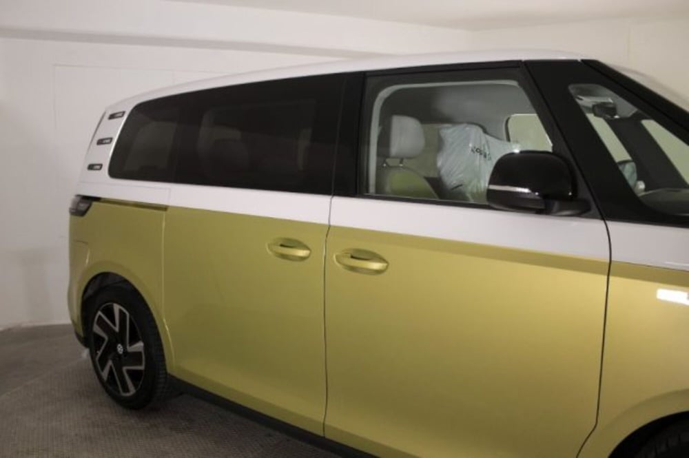 Volkswagen ID.Buzz usata a Novara (5)