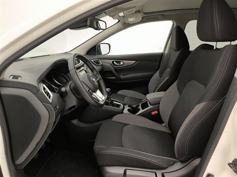 Nissan Qashqai usata a Milano (10)