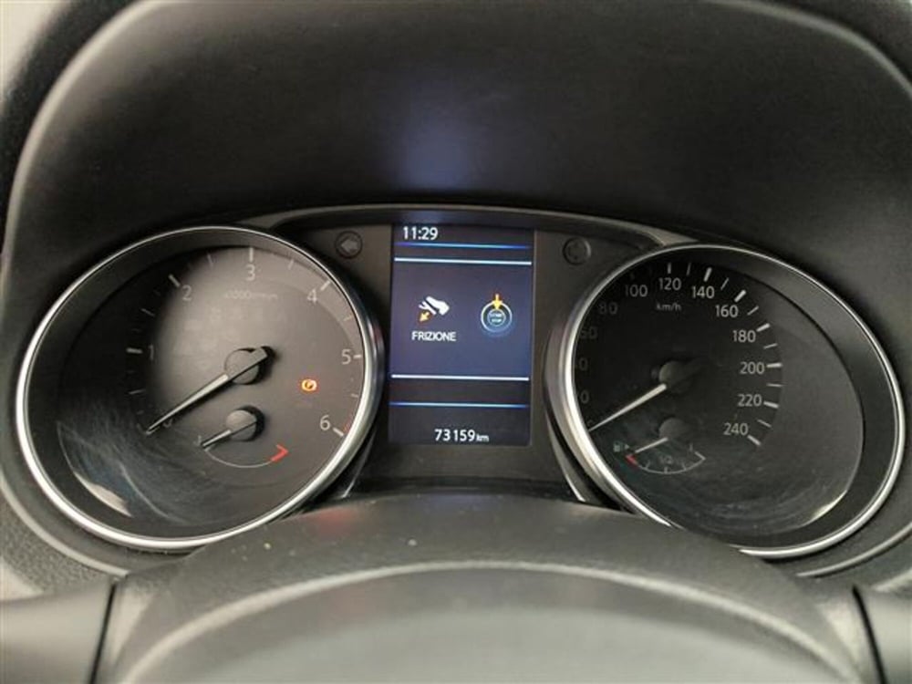 Nissan Qashqai usata a Milano (11)