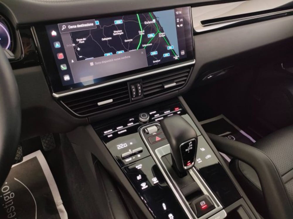 Porsche Cayenne usata a Teramo (12)