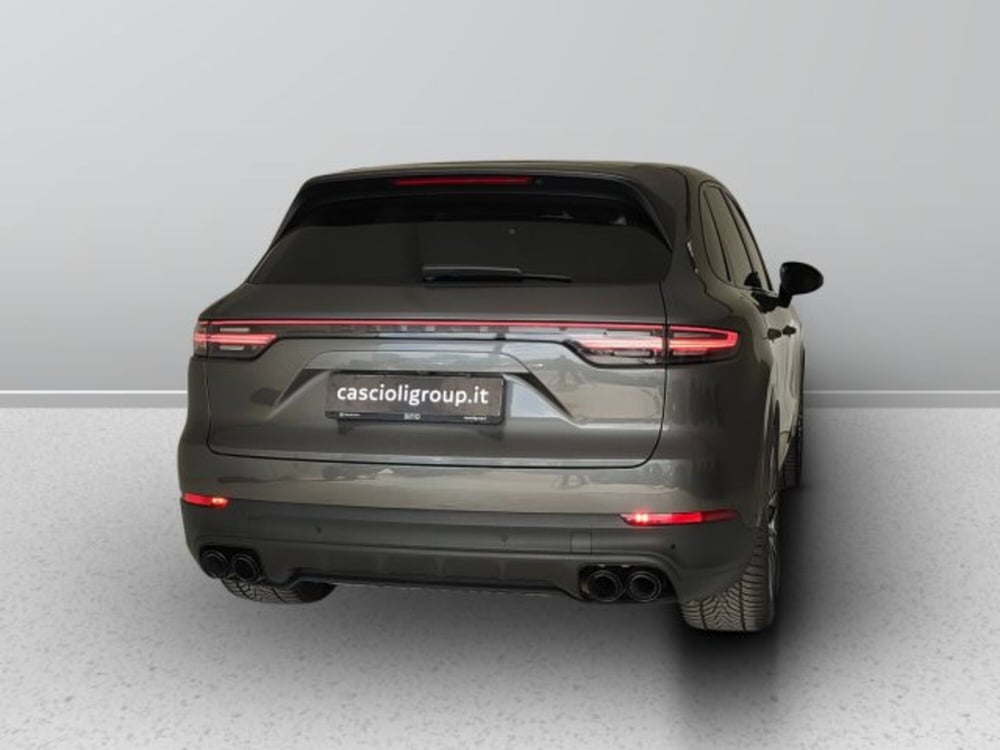 Porsche Cayenne usata a Teramo (6)