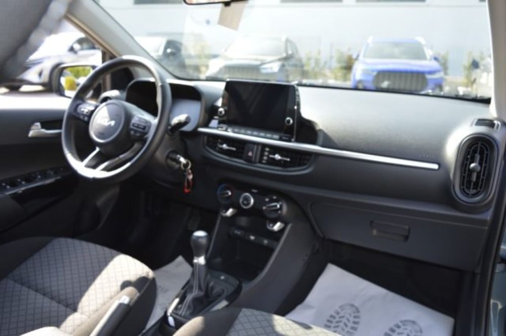 Kia Picanto usata a Latina (9)