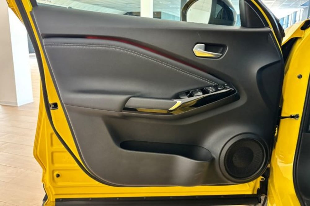 Nissan Juke usata a Latina (12)