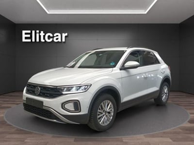 Volkswagen T-Roc 1.0 tsi Life 115cv del 2024 usata a Magenta