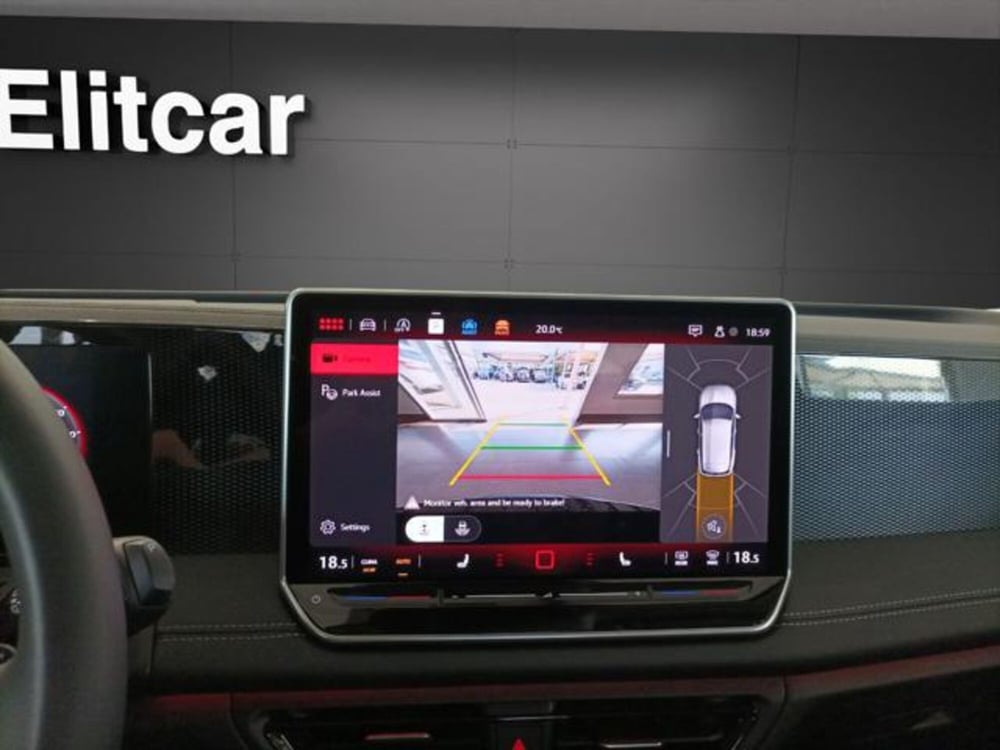 Volkswagen Tiguan usata a Milano (16)
