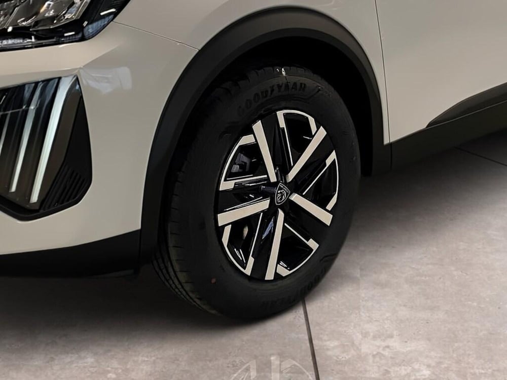 Peugeot 2008 nuova a Torino (15)