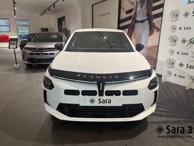 Lancia Ypsilon 54kWh LX nuova a Benevento