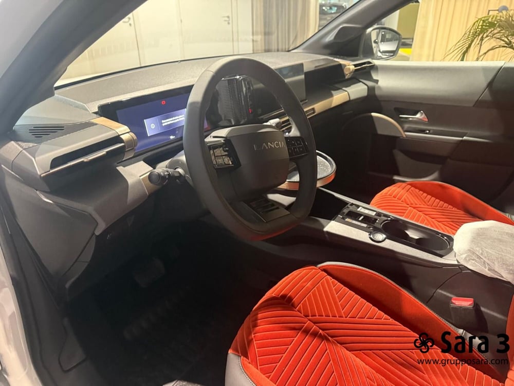 Lancia Ypsilon nuova a Benevento (10)