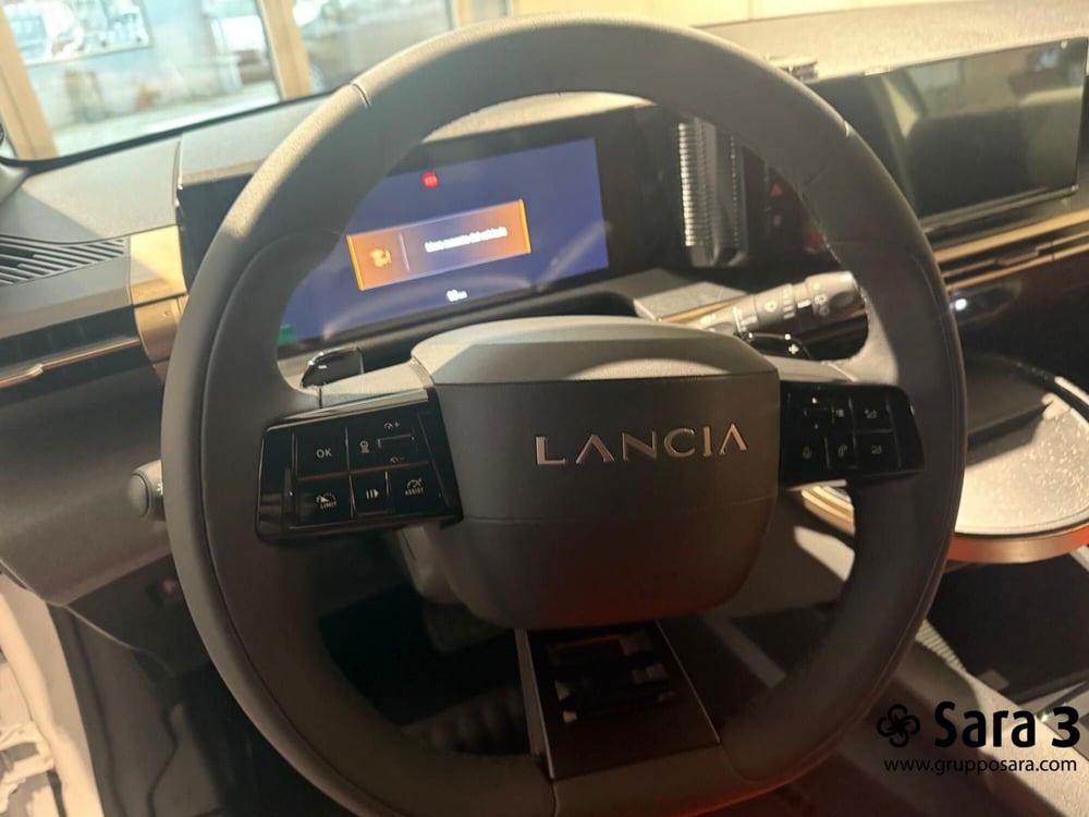 Lancia Ypsilon nuova a Benevento (8)