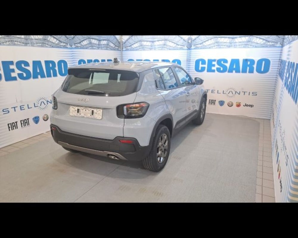 Jeep Avenger nuova a Aosta (3)