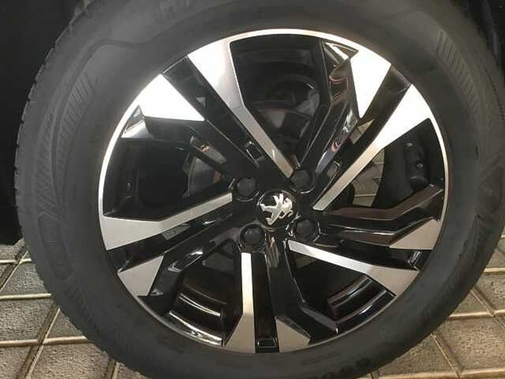 Peugeot 2008 usata a Varese (14)