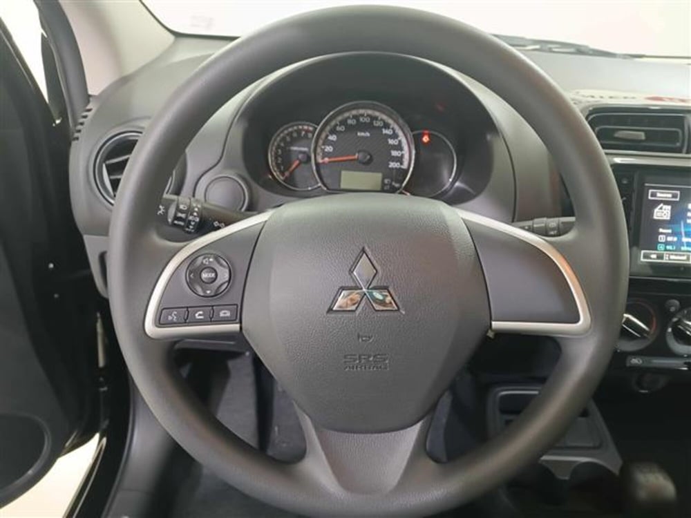 Mitsubishi Space Star nuova a Salerno (12)