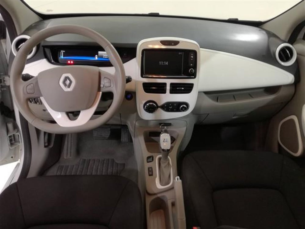 Renault Zoe usata a Salerno (7)