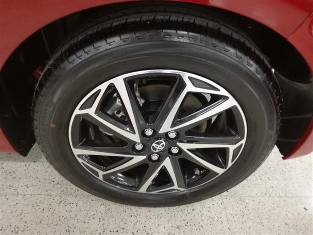 Toyota Yaris nuova a Salerno (4)