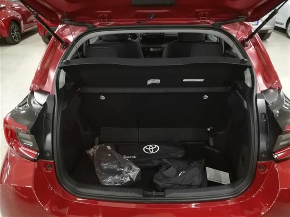 Toyota Yaris nuova a Salerno (5)