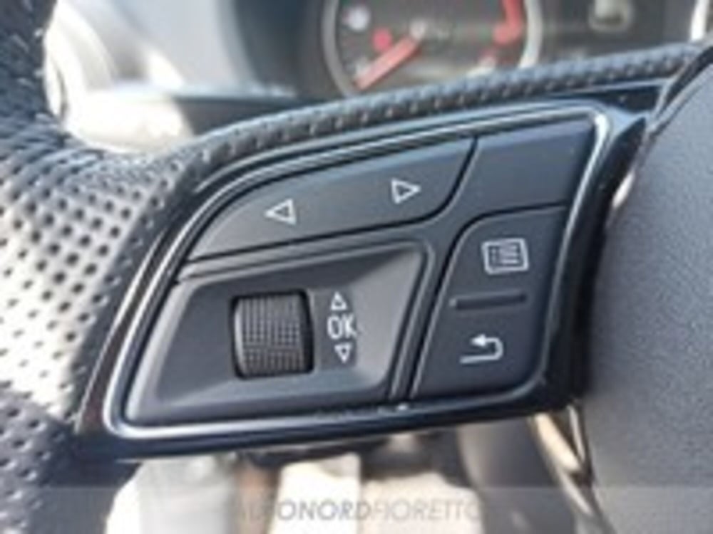 Audi Q2 usata a Udine (14)