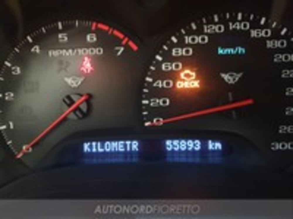 Chevrolet Corvette C5 usata a Udine (15)