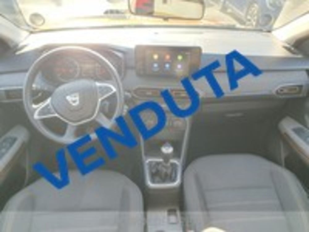 Dacia Sandero usata a Udine (11)