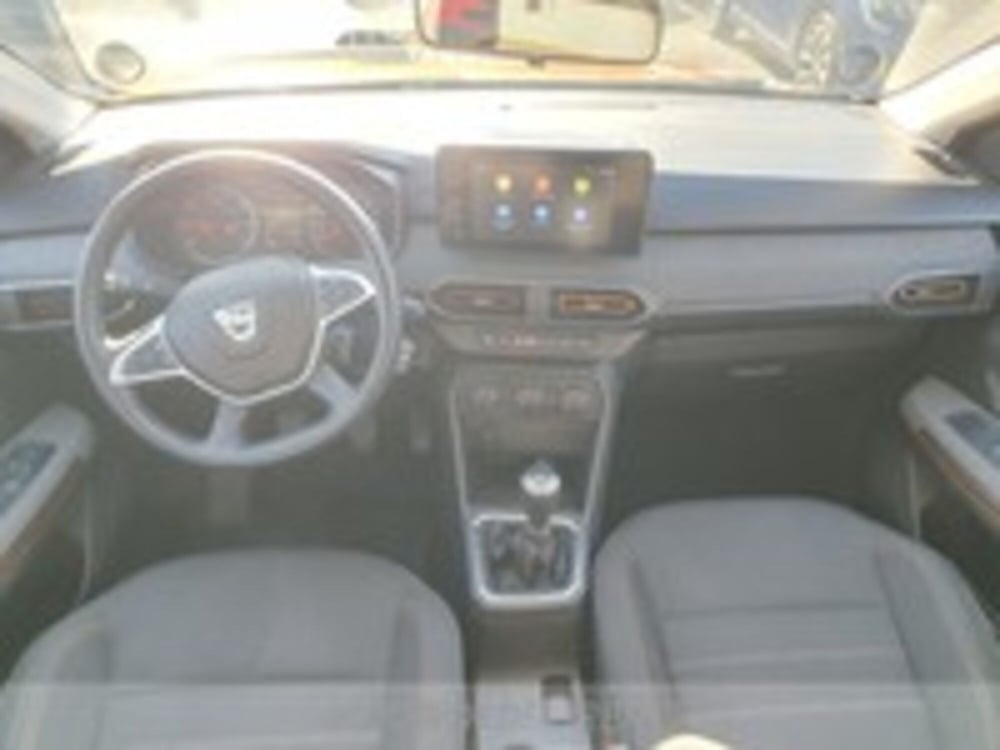 Dacia Sandero usata a Udine (11)