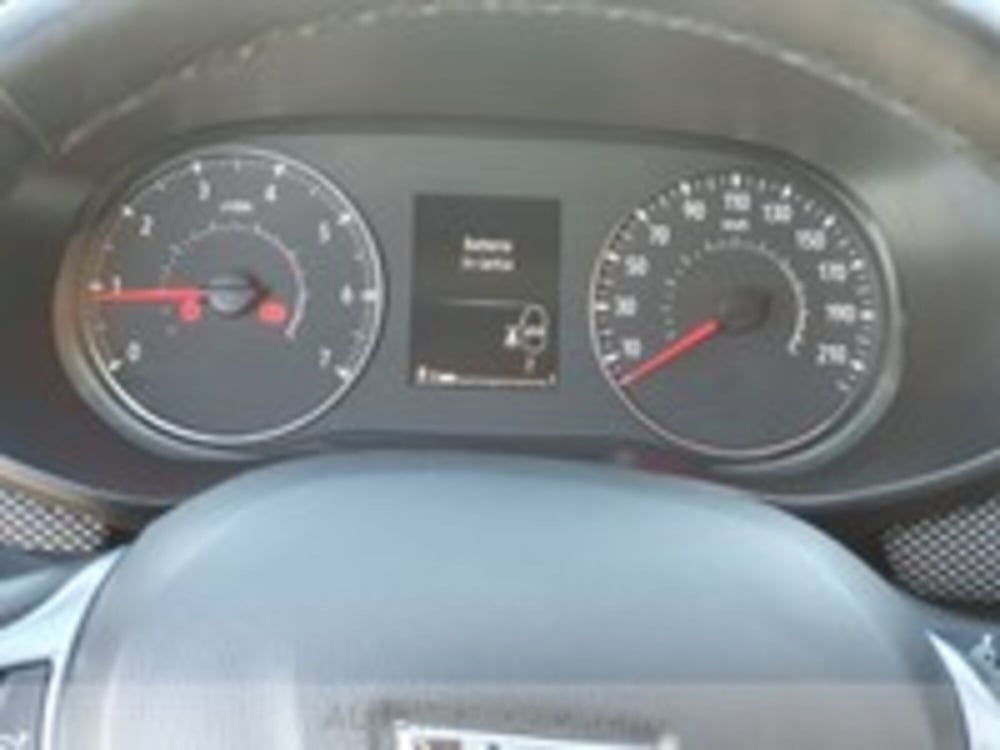 Dacia Sandero usata a Udine (14)