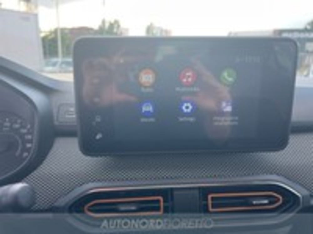 Dacia Sandero usata a Udine (10)