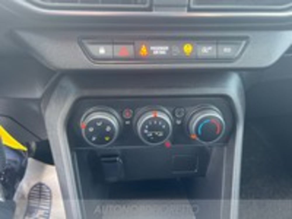 Dacia Sandero usata a Udine (11)