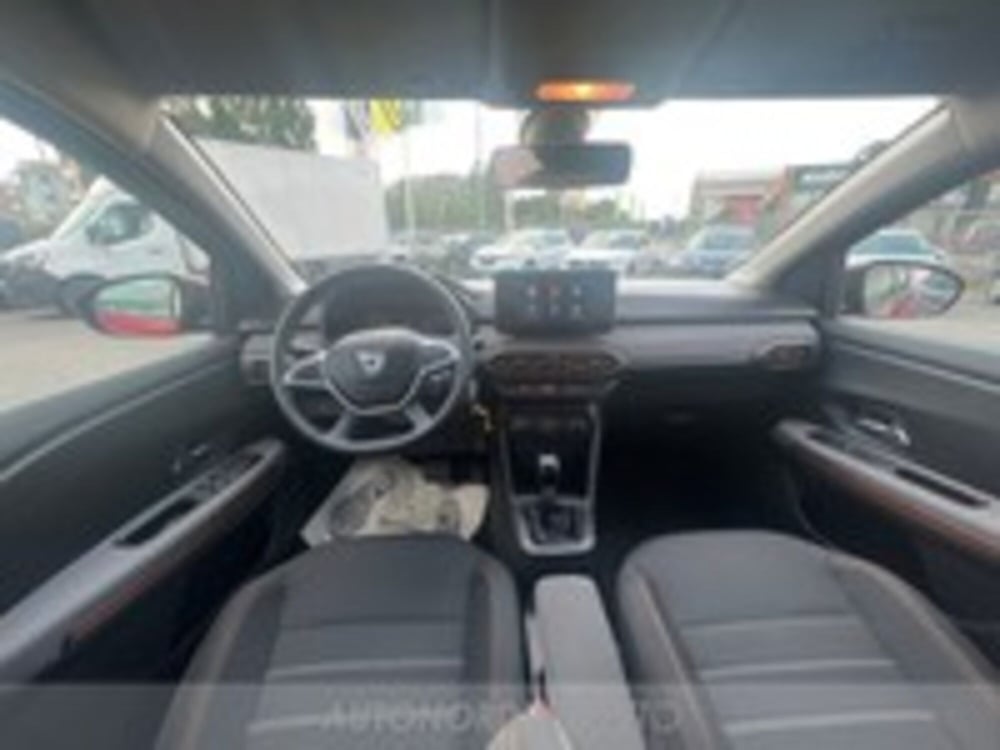 Dacia Sandero usata a Udine (14)