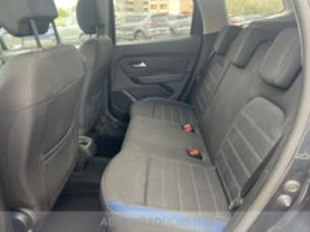 Dacia Duster usata a Udine (13)