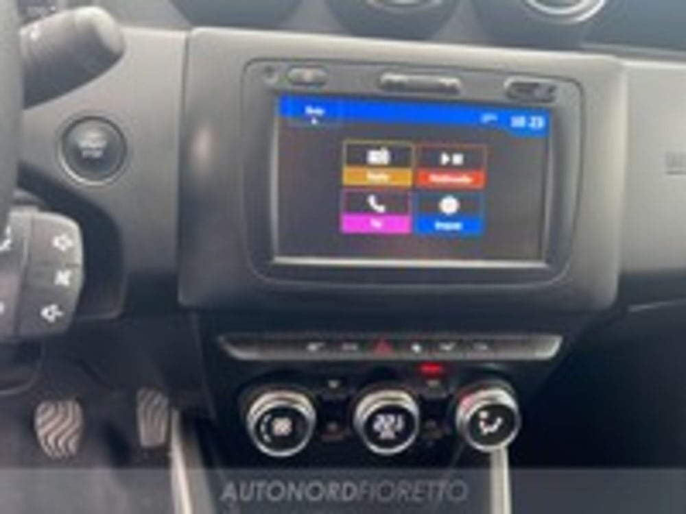 Dacia Duster usata a Udine (9)