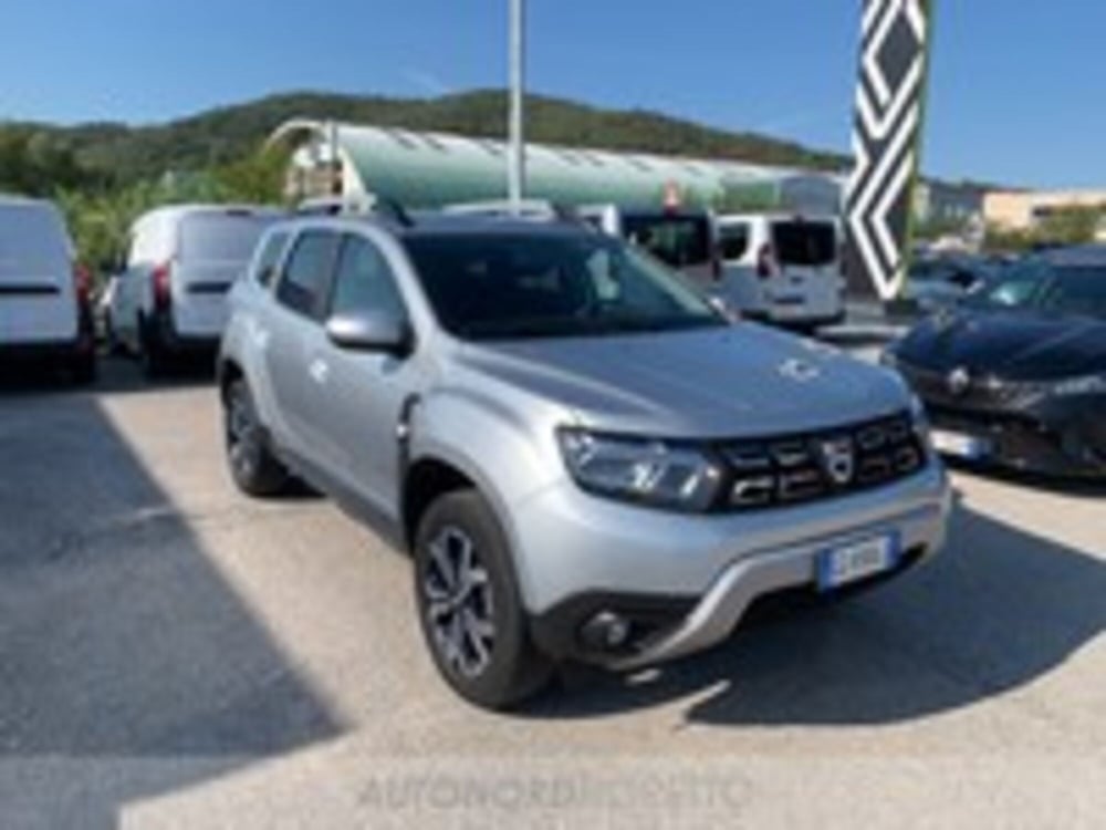 Dacia Duster usata a Udine (7)