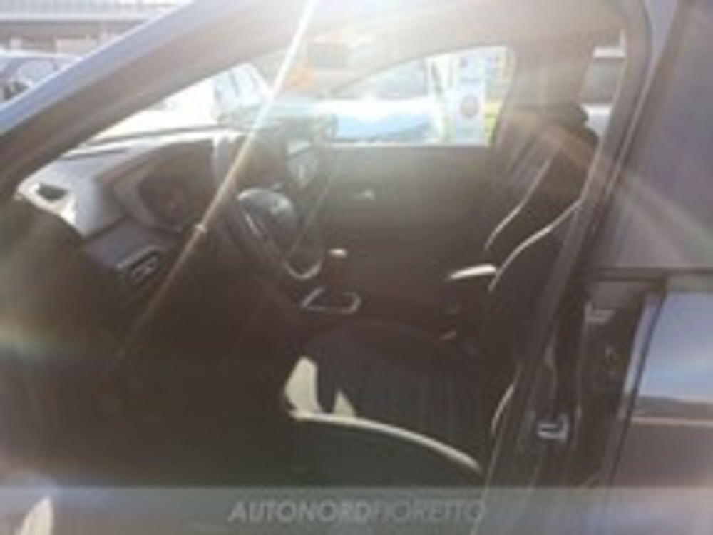 Dacia Jogger nuova a Udine (9)