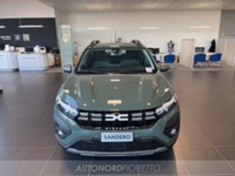 Dacia Sandero Stepway nuova a Udine (5)