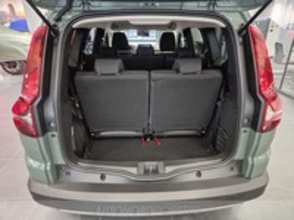 Dacia Jogger nuova a Udine (12)