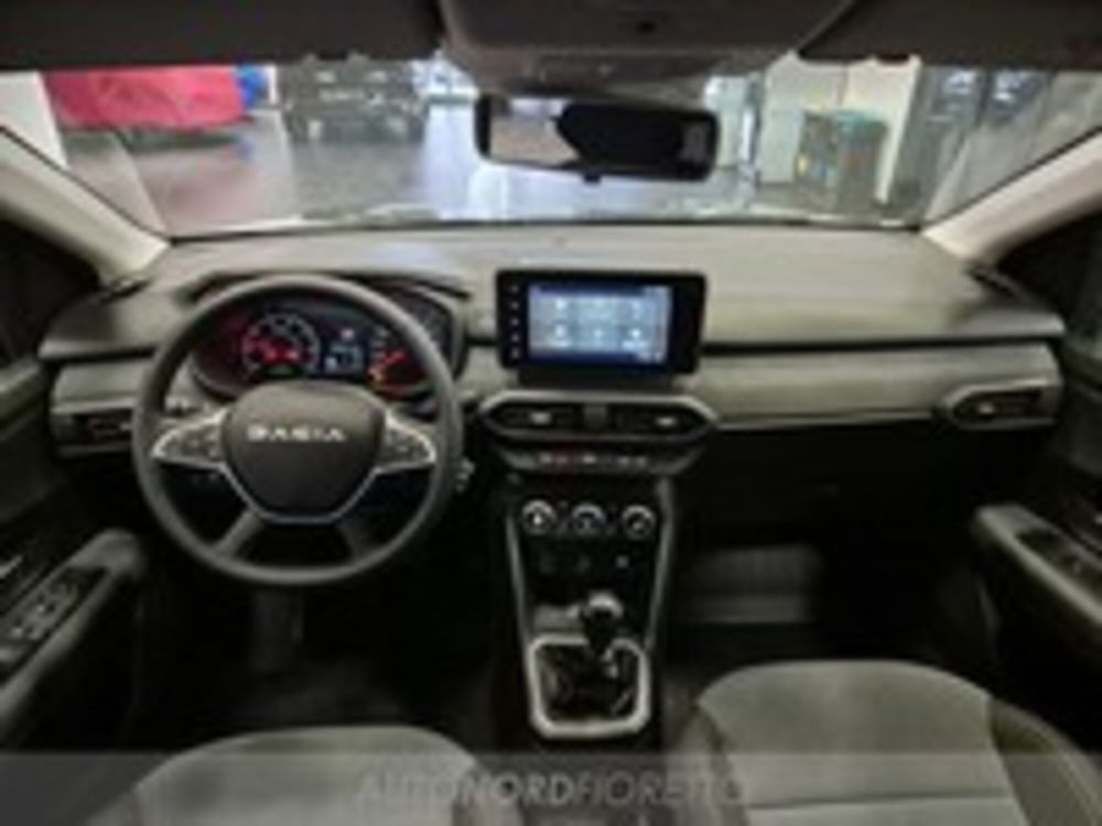 Dacia Jogger nuova a Udine (14)