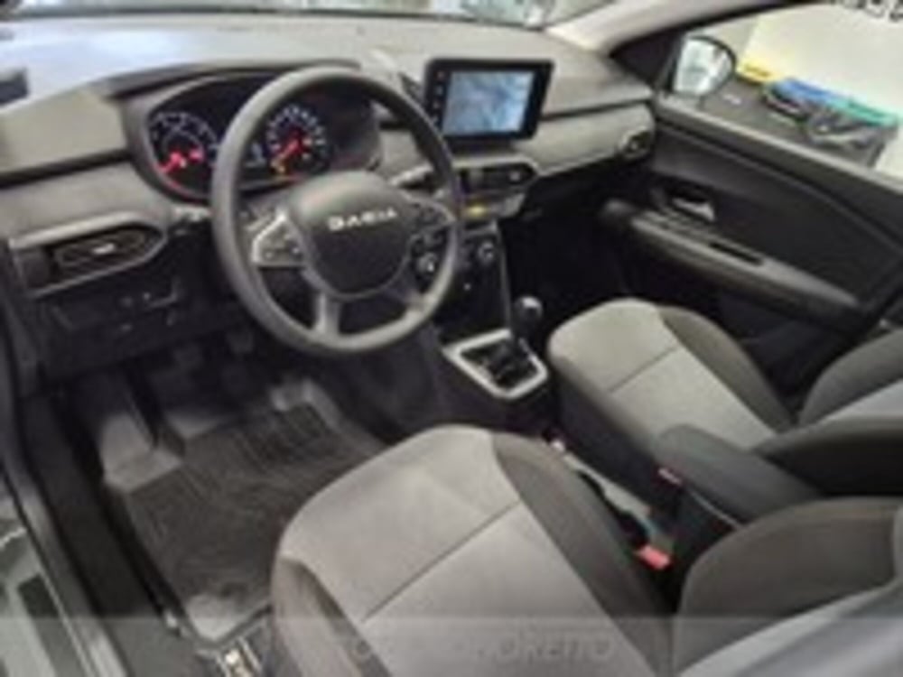 Dacia Jogger nuova a Udine (7)
